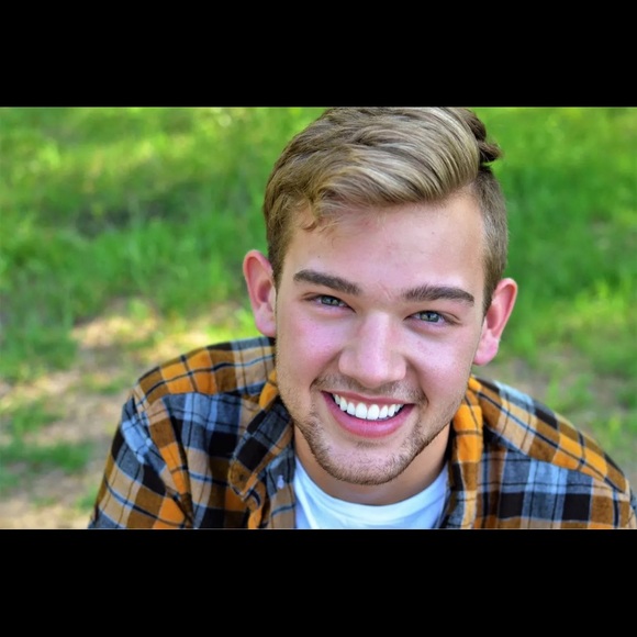 Meet your Posher, Eric - Picture 1 of 1